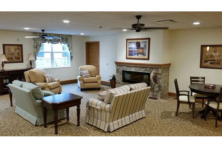 Image of Oak Park Place - Menasha (9)