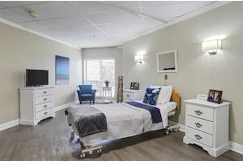 Image of Signature Pointe (3)