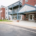 Image of Courtyard Grand Chute Apartments (1)
