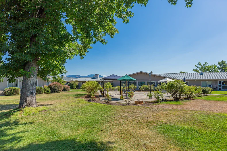 Image of Royale Gardens Health & Rehabilitation (2)