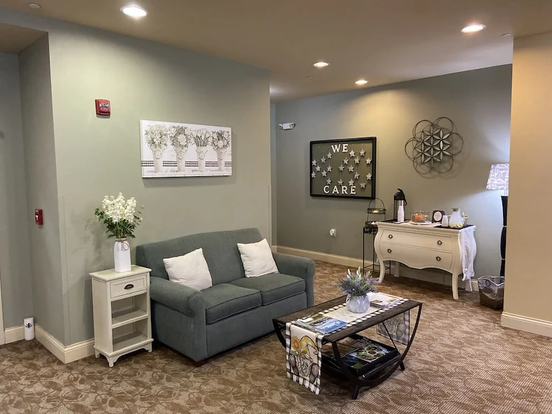 Image of Hattie's Glen - Madison (3)