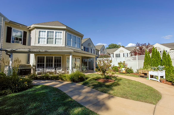 Image of Benchmark Senior Living at Leominster Crossings (2)