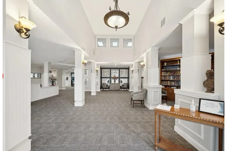 Image of College View Manor (2)