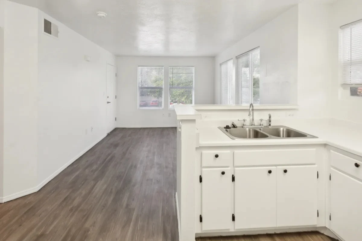 Image of Harmony Gardens Apartments (8)