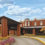 Image of Beatty Pointe Village (1)