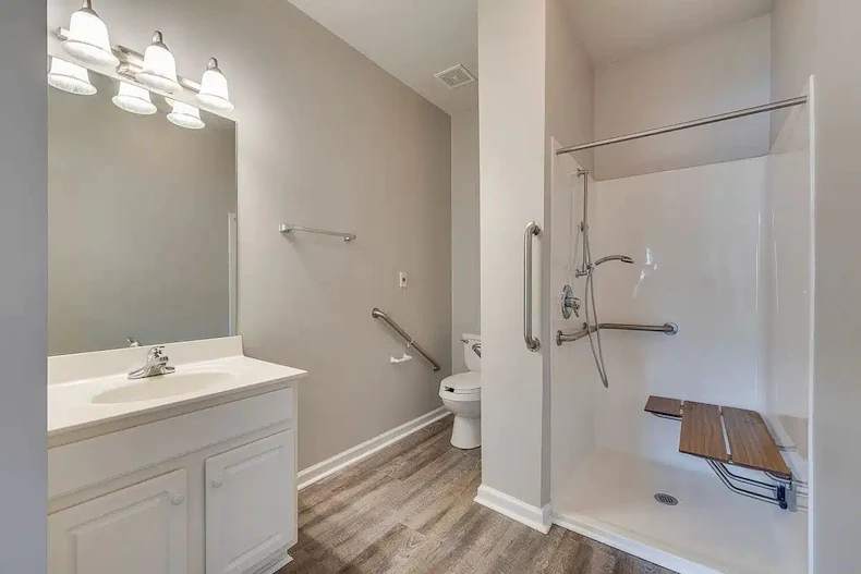 Image of Dalton Square (7)