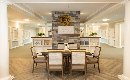 Image of Commonwealth Senior Living at Cedar Manor (3)