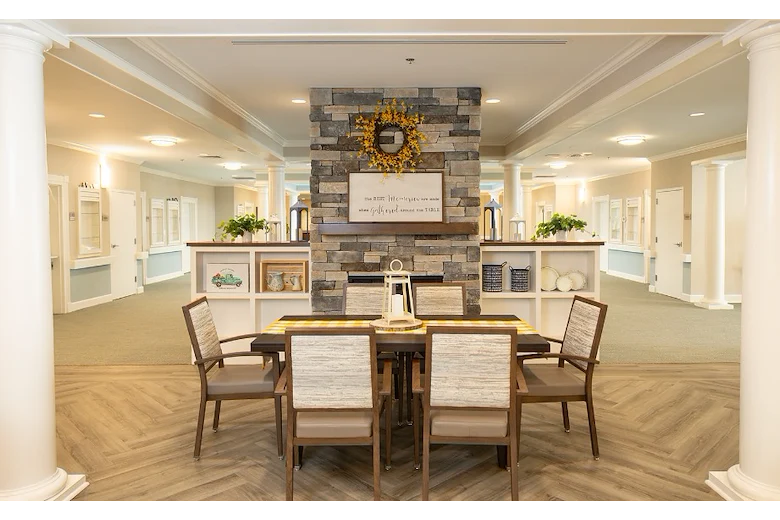 Image of Commonwealth Senior Living at Cedar Manor (3)