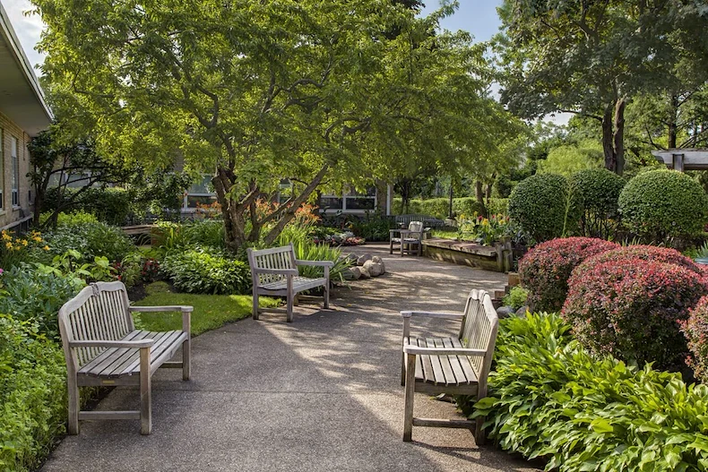 Image of Bella Terra Morton Grove (2)