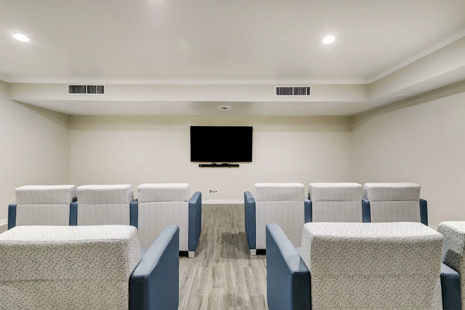 Image of Emerson Pines (7)