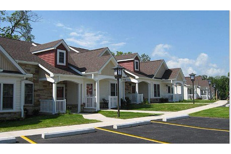 Image of Wisteria Commons (2)