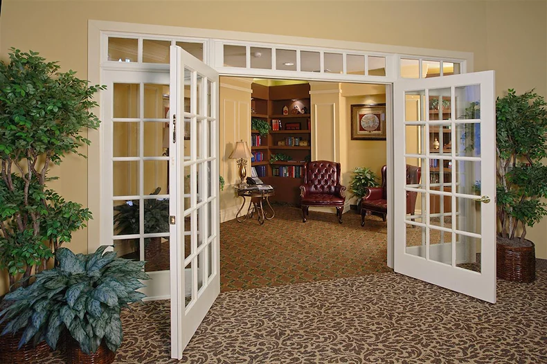 Image of Crestview Court (5)