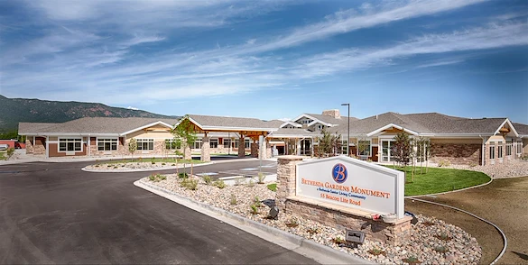 Image of Bethesda Gardens Monument (1)