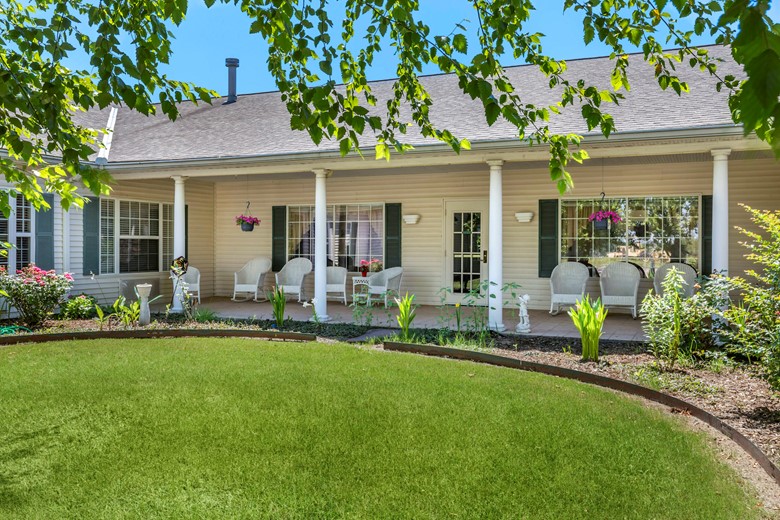 Image of Country Gardens Assisted Living (2)