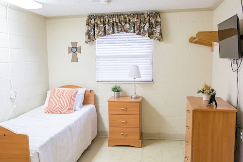 Image of Laurelwood Healthcare Center (3)
