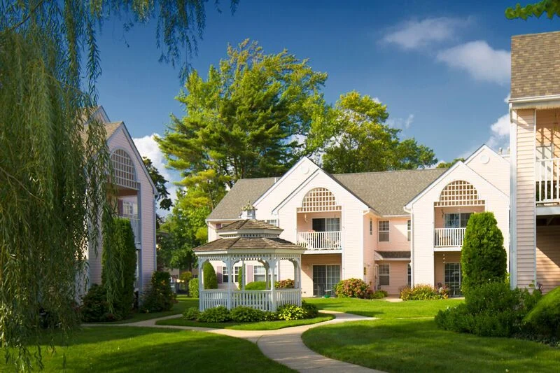 Image of Greenview Village (2)