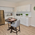 Image of Fredericka Manor (4)