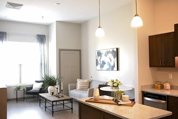 Astral at Auburn, senior living community offering independent living, assisted living, and memory care in Auburn, IN, apartment with open layout