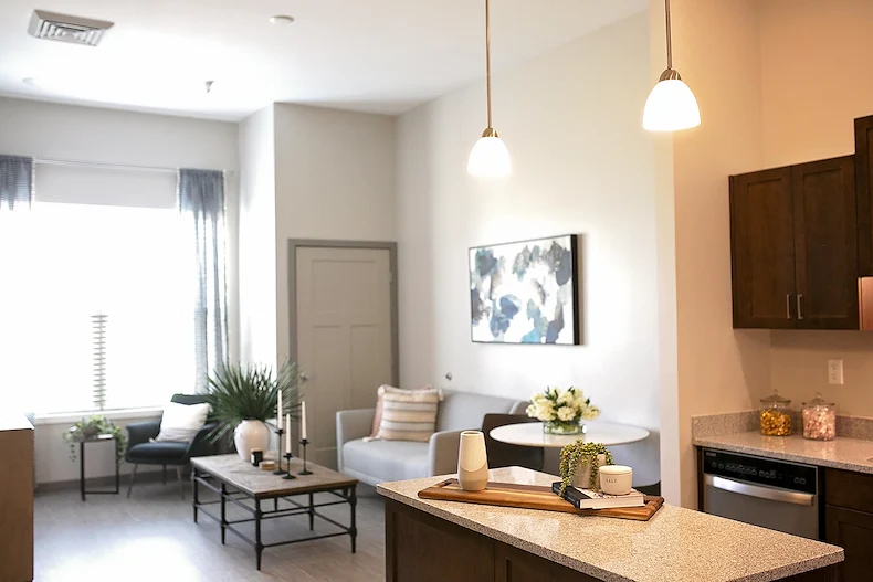 Astral at Auburn, senior living community offering independent living, assisted living, and memory care in Auburn, IN, apartment with open layout