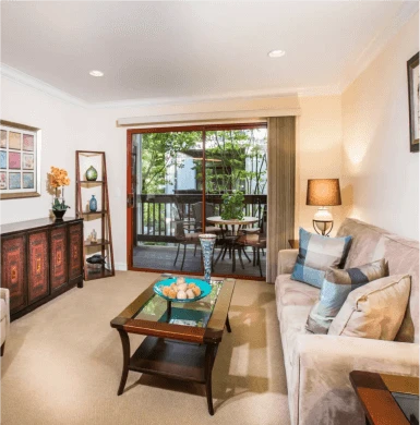 Image of Oakmont Gardens (6)