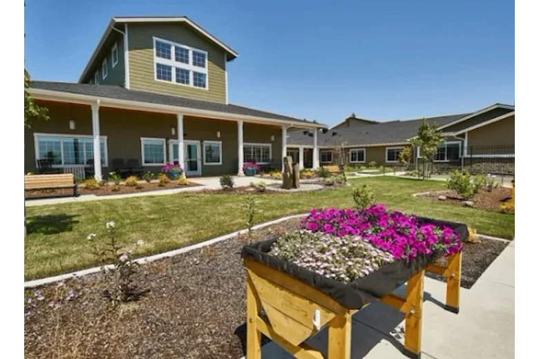 Fieldstone Memory Care of Silverdale exterior
