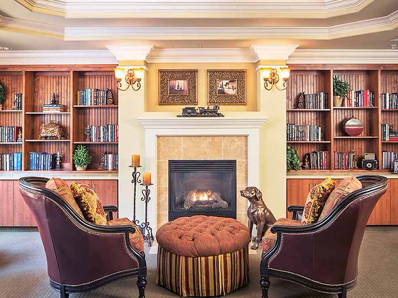 Image of Atria Carmichael Oaks (6)