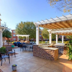 Image of Renaissance Marquis (2)