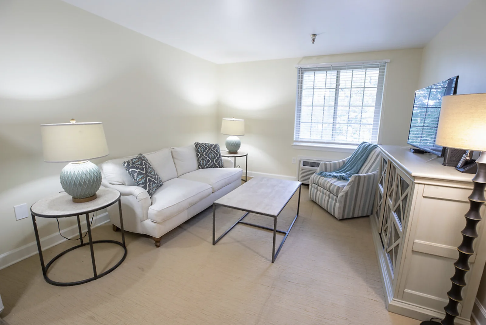 Image of The Hidenwood Community (8)