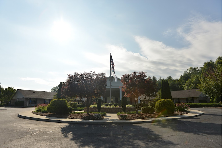 Image of Laurels Of Hendersonville (2)