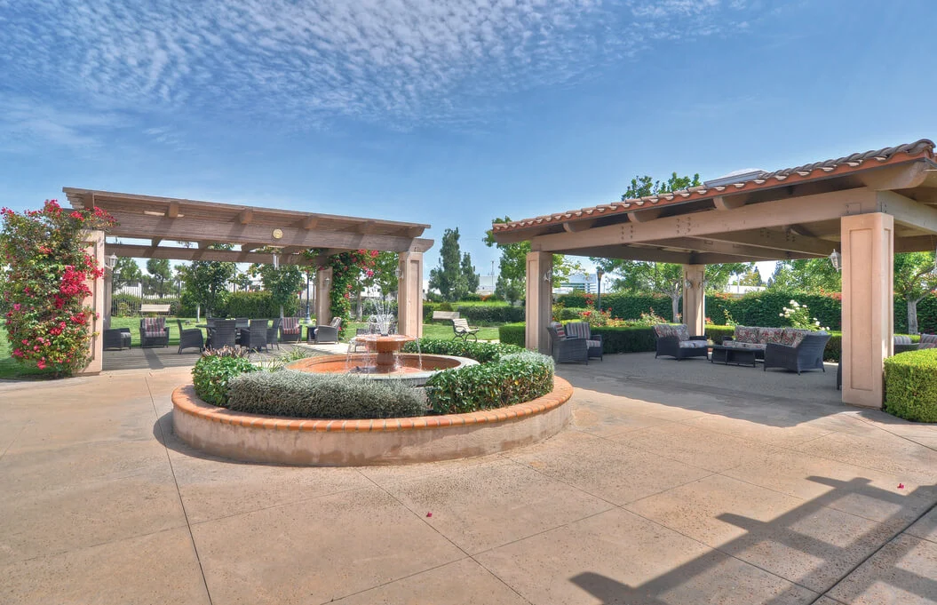 Image of Ivy Park at Cerritos (8)