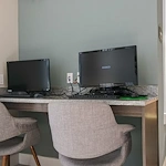 Banyan Reserve Seniors, senior living community offering active adult living and independent living in Lakeland, FL, computers for resident use