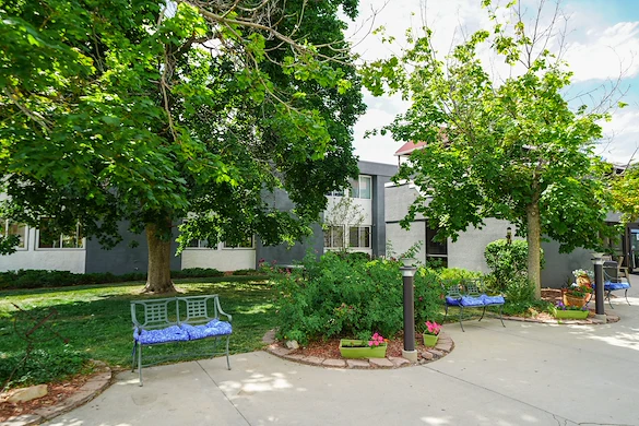 Image of Cherrelyn Healthcare Center (4)