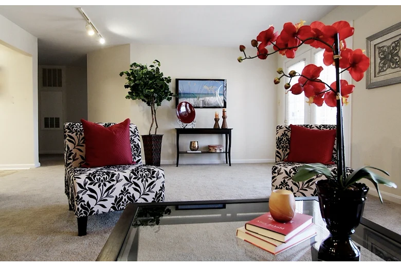 Image of Kentlands Manor (62+) (7)
