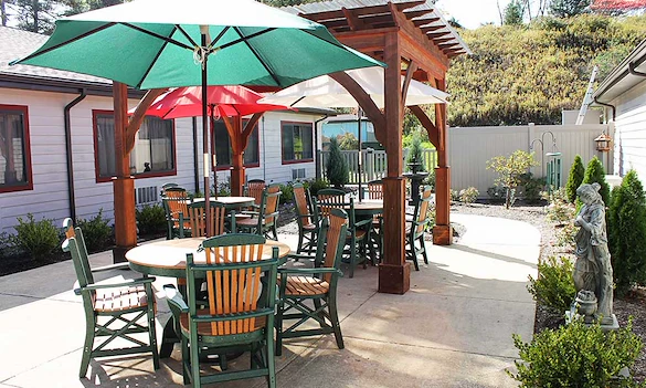 Image of Highland View Rehabilitation & Healthcare Center (8)