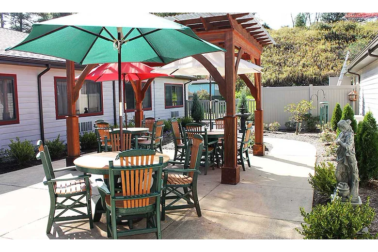 Image of Highland View Rehabilitation & Healthcare Center (8)