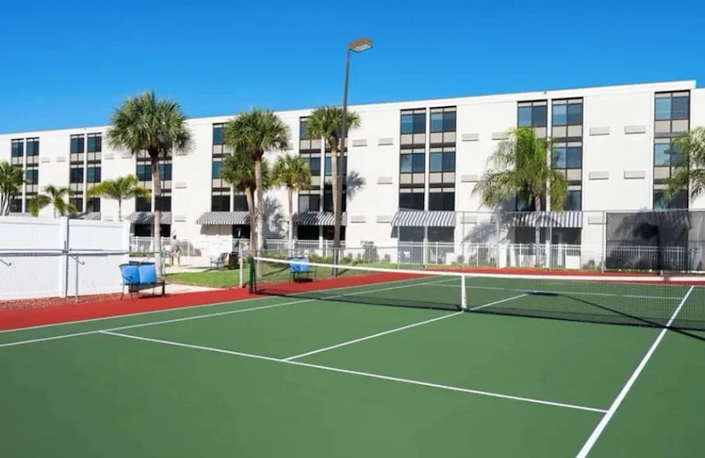 Image of Salterra at St. Petersburg (2)