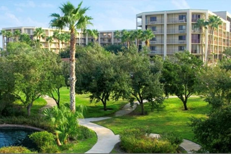 Image of Golden Palms Rehabilitation And Retirement (1)