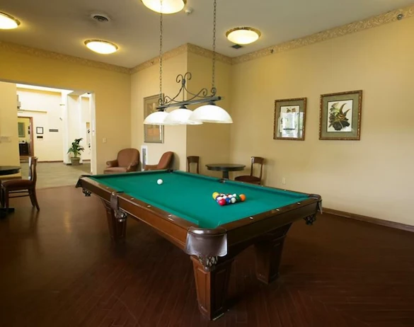 Image of Lexington Club at Galleria (8)