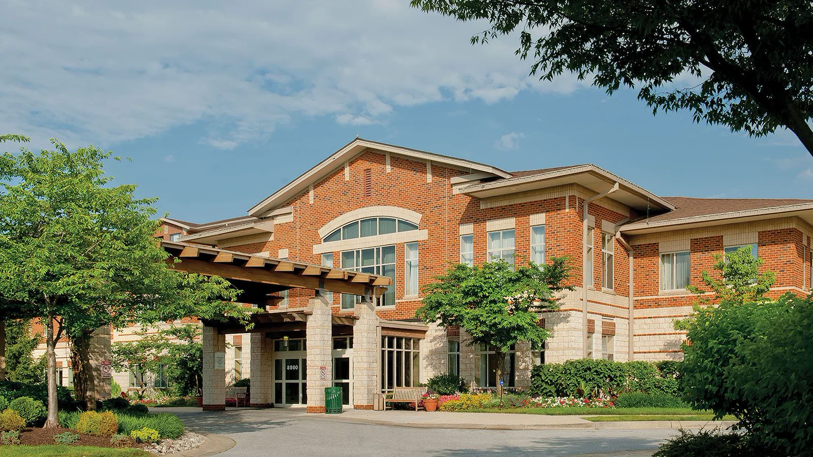 Image of Oak Crest Village (1)
