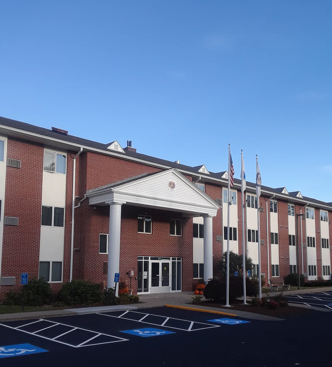 Image of Ahepa 39 Senior Apartments (1)