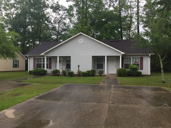 Image of Woodland Commons (3)