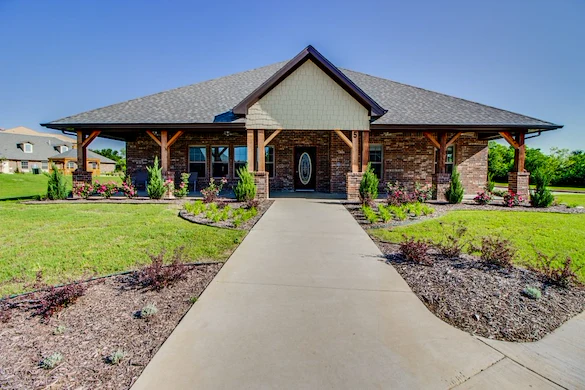 Image of Mayberry Gardens - Grand Prairie (1)