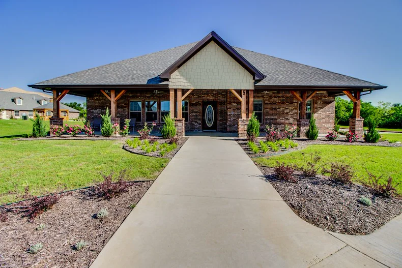 Image of Mayberry Gardens - Grand Prairie (1)