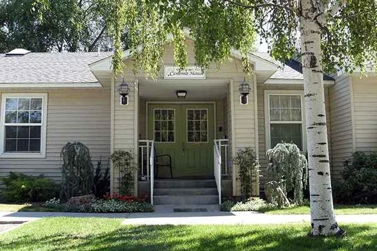 Image of Cenoma House (1)