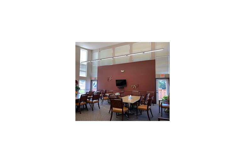Suncrest Village independent senior living apartments in Newton, Iowa community media dining room