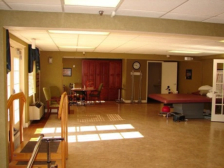 Image of Nhc Healthcare, Maryland Heights (5)