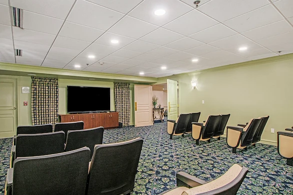 Image of Oakmont Northville (4)