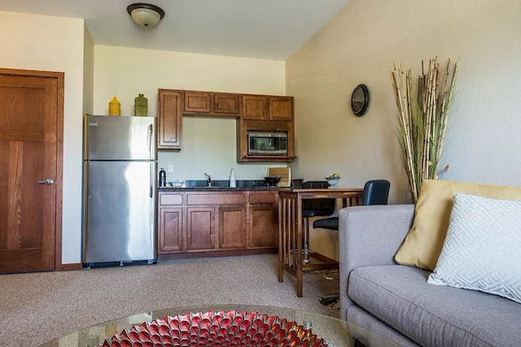 Image of Lincoln Village Senior Living (4)