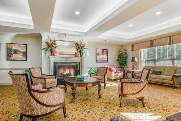 Image of Oakmont Sterling (3)