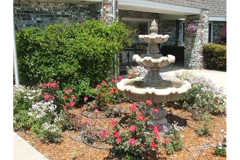 Image of Cloverlodge Care Center (2)